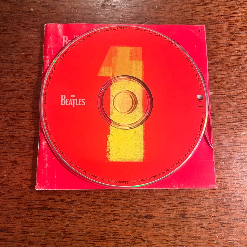 The Beatles Collection (Hits) with Booklet No Case Free Shipping